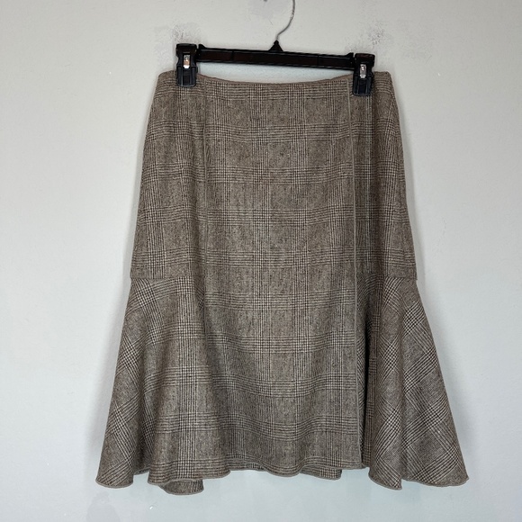 Ann Taylor Women's Skirt Size 8 Virgin Wool Blend Flare Lined Plaid Gray Career - Picture 1 of 11